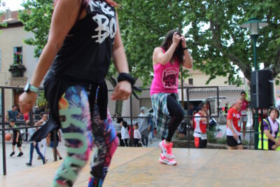 Agrandir l'image 16 sur 32, fenêtre modale