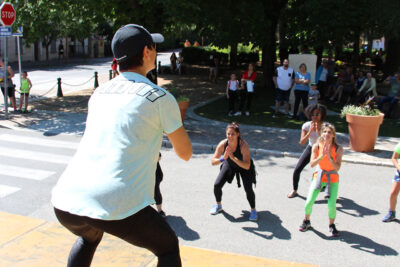 Agrandir l'image 23 sur 44, fenêtre modale